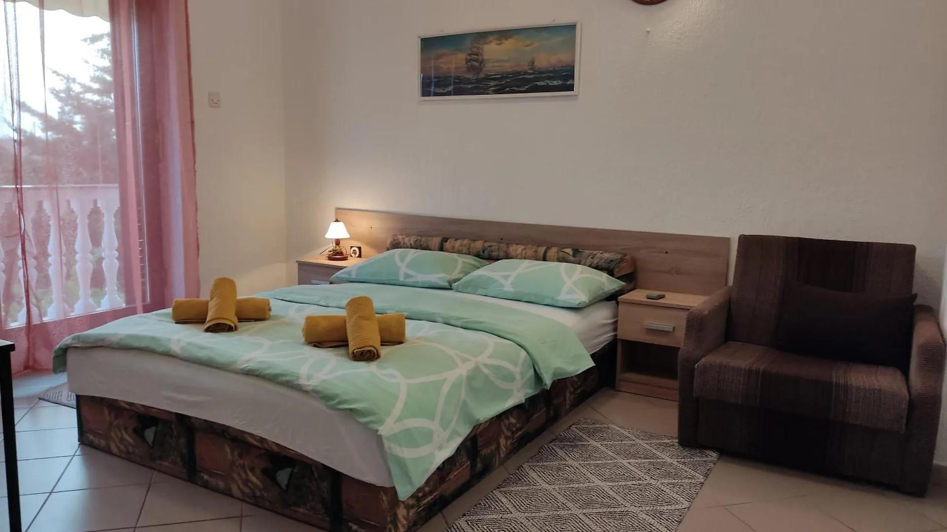 Superior, Vorgesetzter Apartments Tera 2 Bathrooms, Sea View 100-150M To Beach Dramalj 0*,
