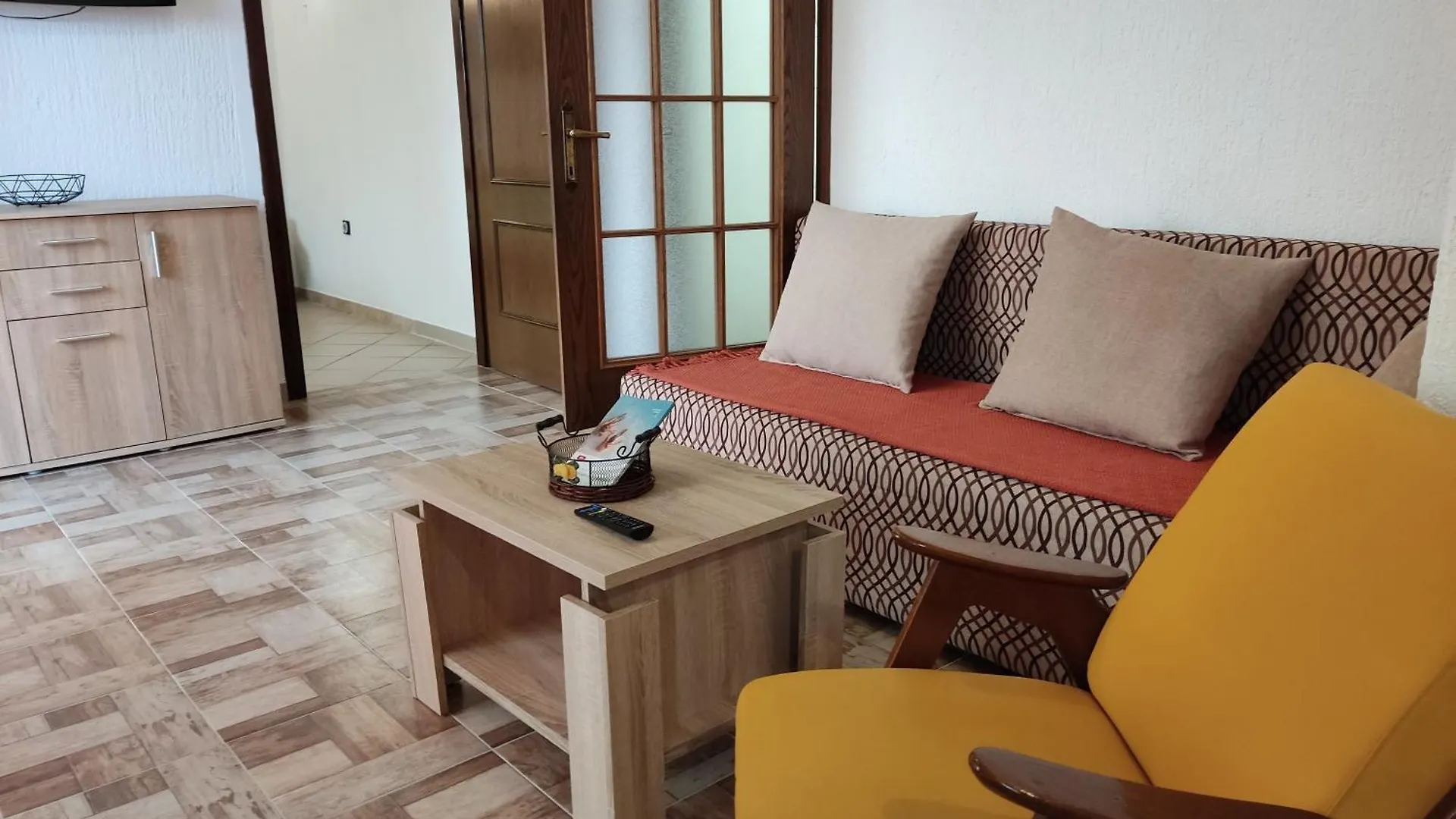 Superior, Vorgesetzter Apartments Tera 2 Bathrooms, Sea View 100-150M To Beach Dramalj Croatia