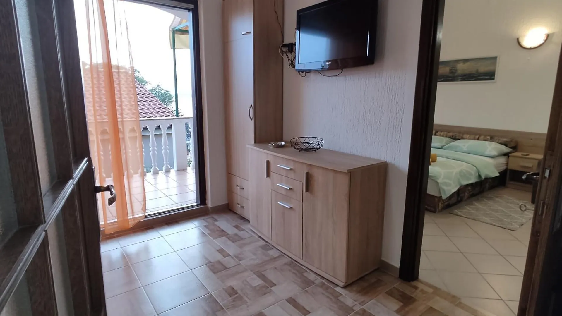 Superior, Vorgesetzter Apartments Tera 2 Bathrooms, Sea View 100-150M To Beach Dramalj Croatia