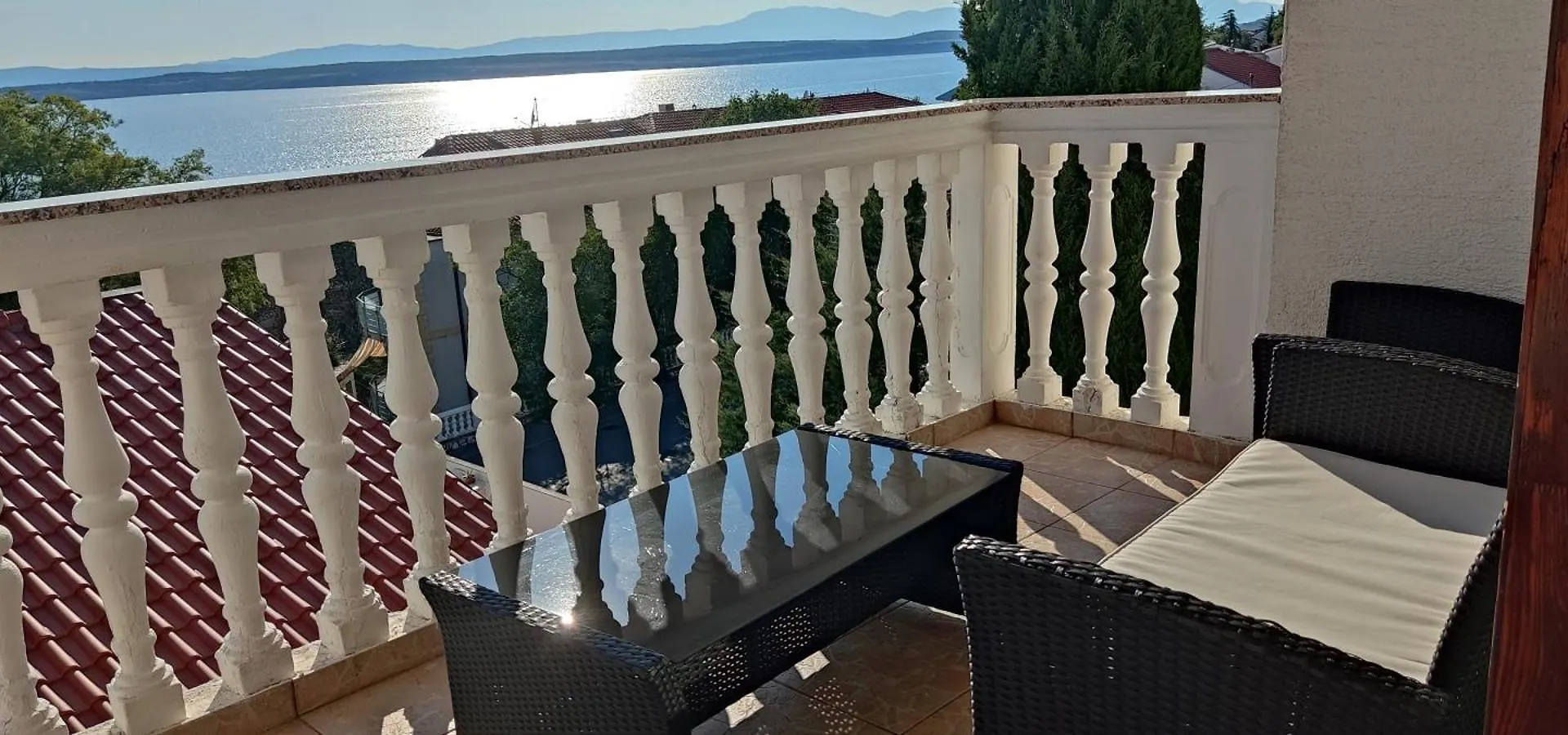 Superior, Vorgesetzter Apartments Tera 2 Bathrooms, Sea View 100-150M To Beach Dramalj
