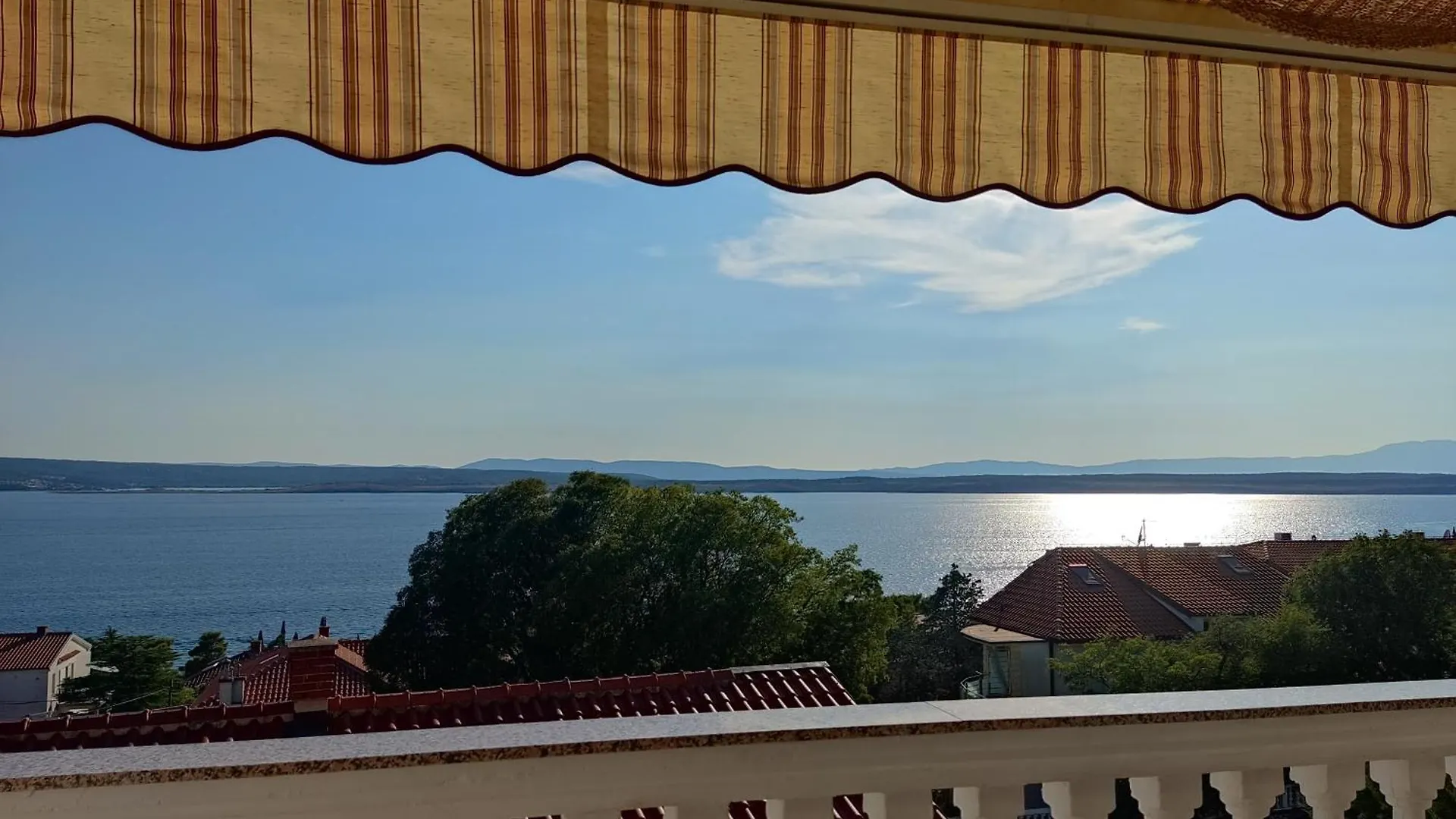 Superior, Vorgesetzter Apartments Tera 2 Bathrooms, Sea View 100-150M To Beach Dramalj